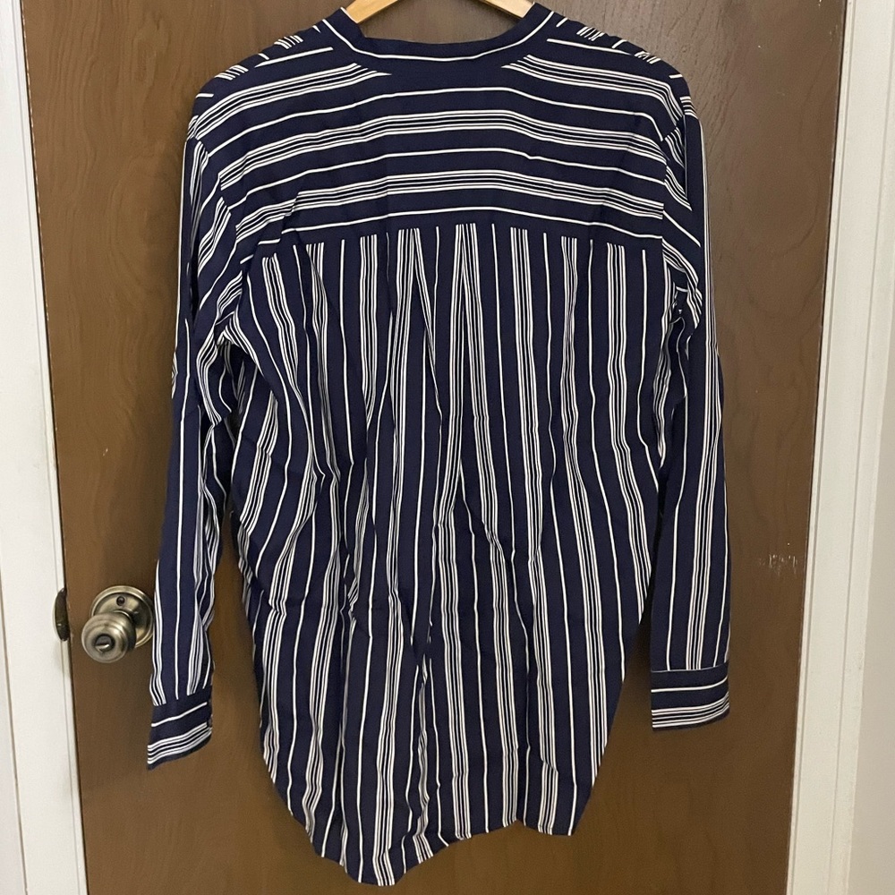 Madewell Mulberry Silk Tunic Blouse - Picture 6 of 6